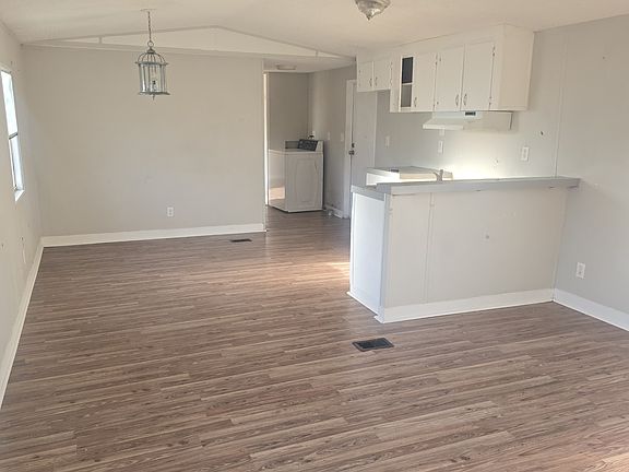 2nd image of 110 Deborah Dr #11544687