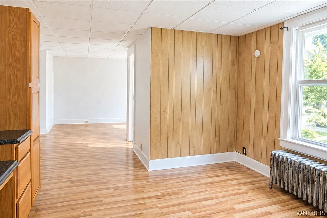 227 Abbott Rd — Photo 4