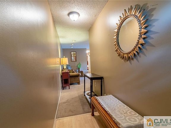 2nd image of 13 Chatham Sq #113
