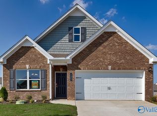 125 Mill Valley Way, New Market, AL 35761