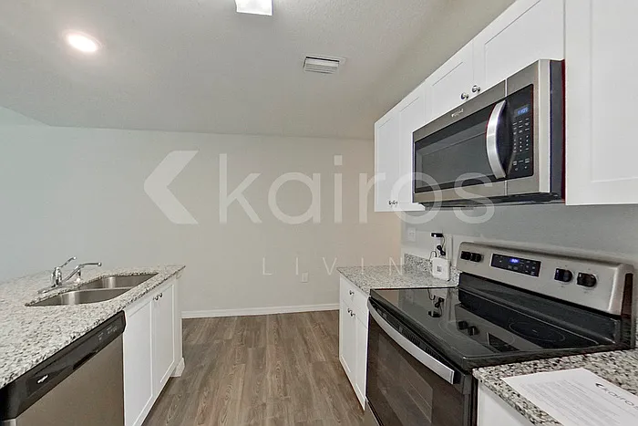 9099 Aegean Cir — Photo 6