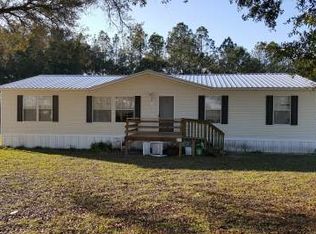 215 SW Gazelle Gln, Fort White, FL 32038