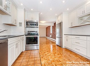 31 Harris St APT 702, Brookline, MA 02446