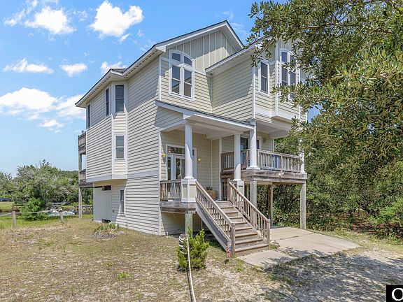 5th image of 2132 Dolphin Ln