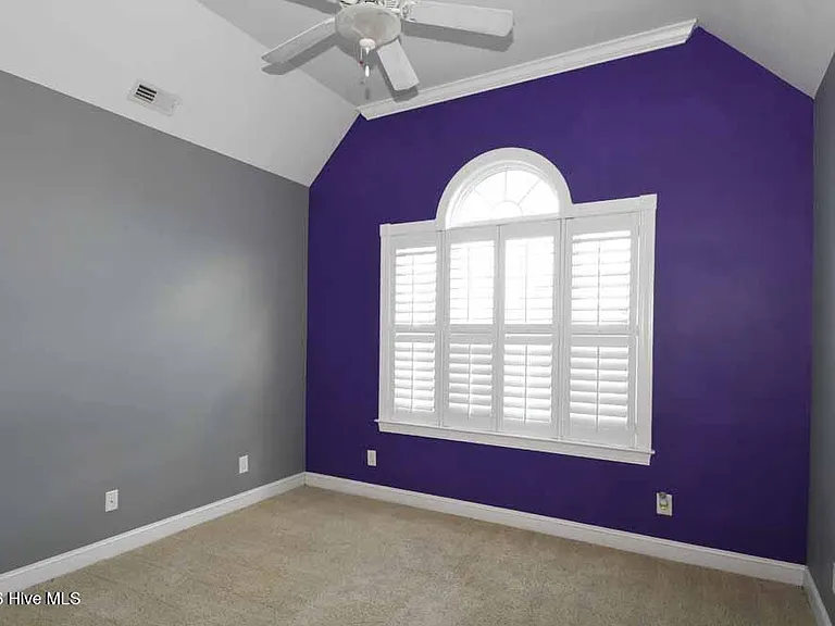 1129 Scarlet Oak Dr — Photo 24