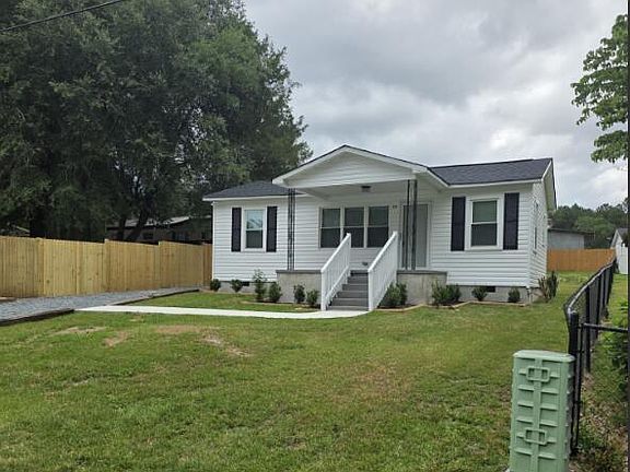 2nd image of 112 Hillview Street