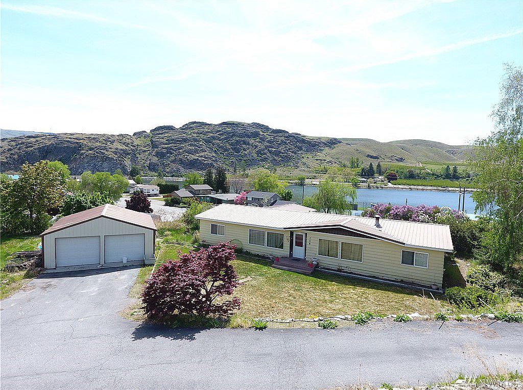 706 McAlvey Dr., Pateros, WA 98846 Zillow