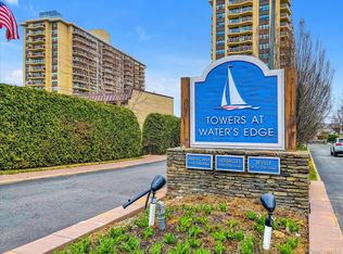 1785 215th Street #17E, Bayside, NY 11360