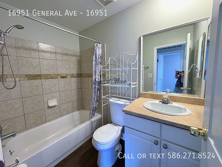 16951 General Ave #16951 — Photo 10