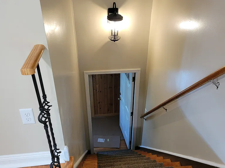 54 Murray St — Photo 2