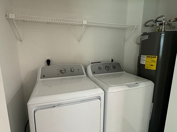 4th image of 3555 5th St #3555