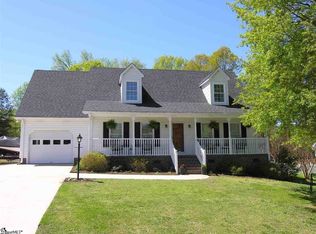 15 Chosen Ct, Greer, SC 29650