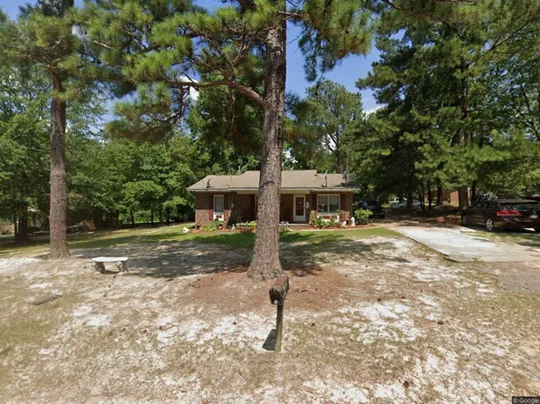11 Dove St, Johnston, SC 29832