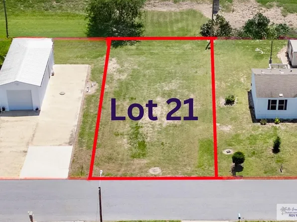 708 E Palmera Dr #21, La Feria, TX 78559