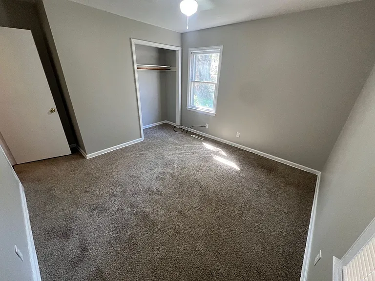 8901 E Gregory Blvd — Photo 19