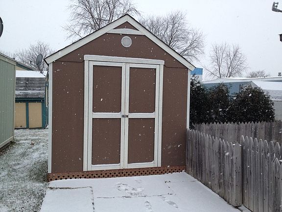2nd image of 1863 Cherrywood Ln