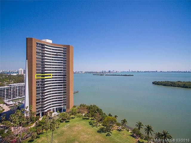 1st image of 720 NE 69th St APT 14W