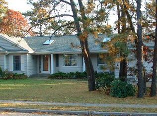 72 Argonne Rd E, Hampton Bays, NY 11946