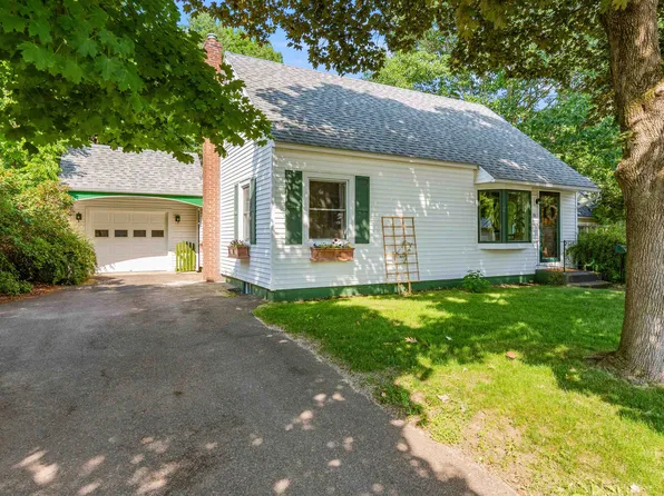 59 Poirier Place, Burlington, VT 05408