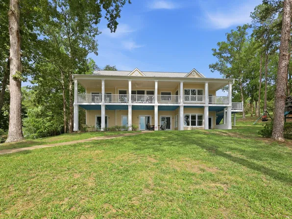 28 Old Mill Trl, Semora, NC 27343
