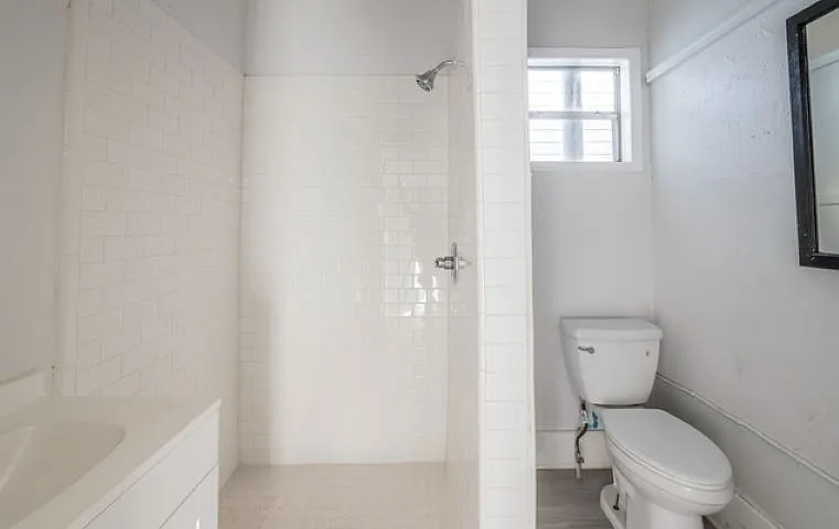 302 E Cevallos St #1 — Photo 7
