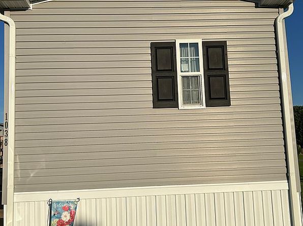 1038 Barberry Ave