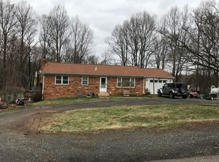 6812 Chestnut Oak Ln, Warrenton, VA 20187