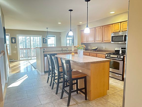 2nd image of 27 Lavoie Drive #27