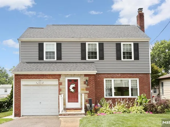 677 Oak Ave, Maywood, NJ 07607
