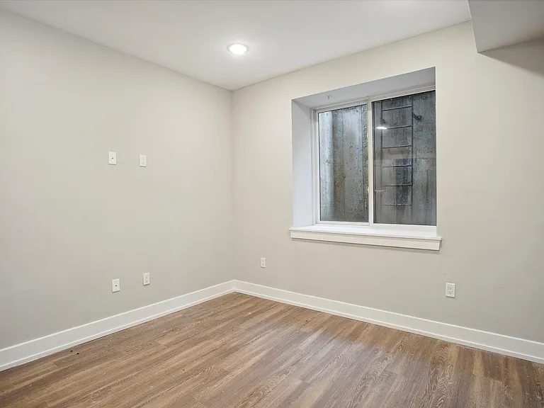 1618 N Sydenham St #A — Photo 19