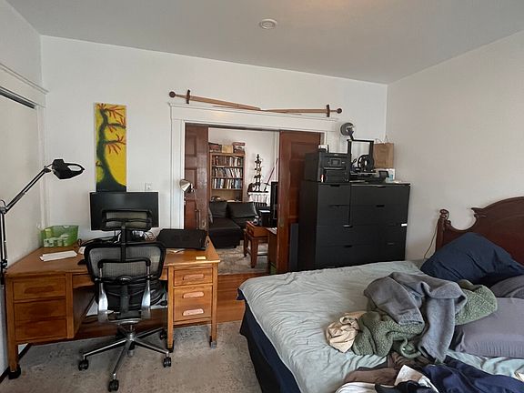 4th image of 9 Windsor Rd #1