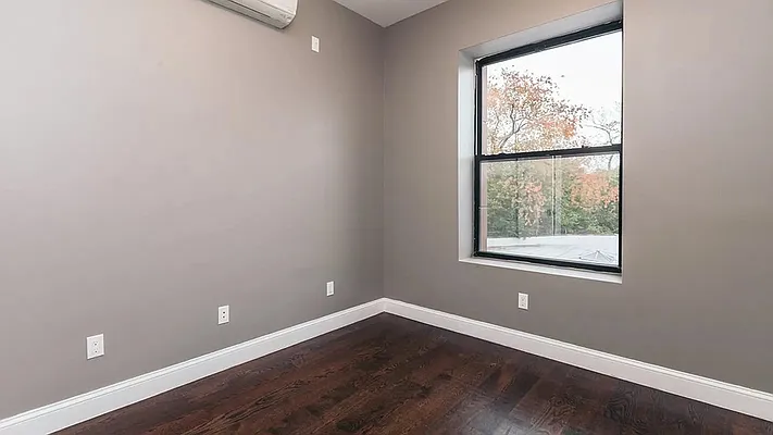 Rented by CW Realty Property Management LLC | media 4