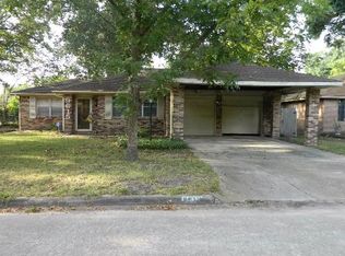 9615 Truscon Dr, Houston, TX 77080