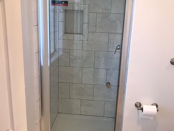 4th image of 5571 Medea Valley Dr