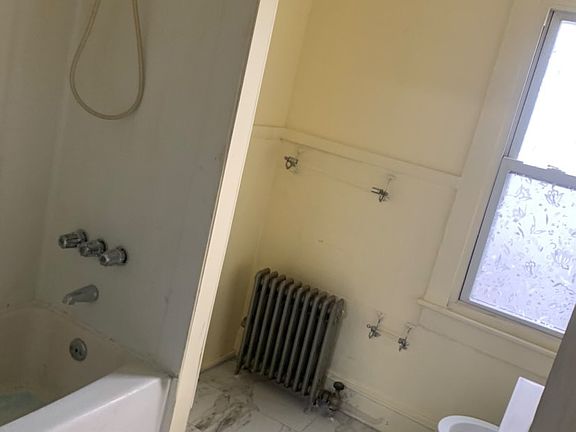 5th image of 630 Cherry St #630