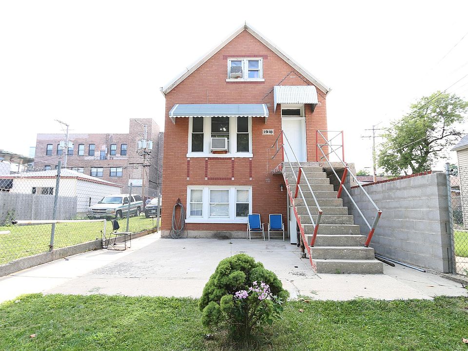 1st image of 1918 S Fairfield Ave #1