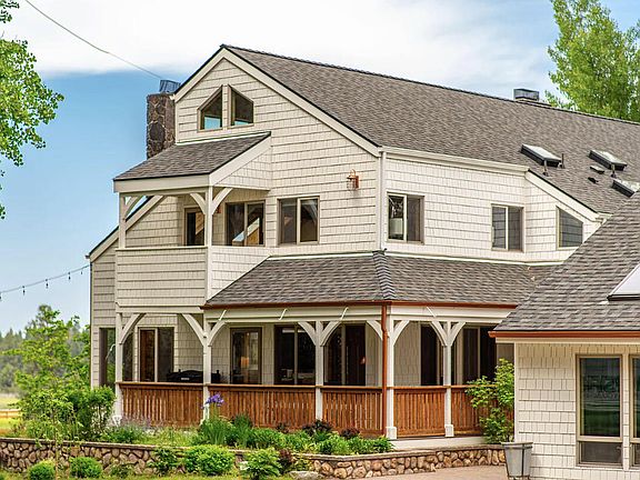 2nd image of 60359 Arnold Market Rd