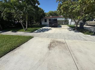 9801 SW 55th St #0, Miami, FL 33165