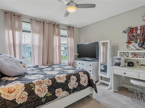 4th image of 8565 Cobalt Dr