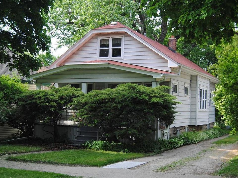 1st image of 6812 Auburn Ave