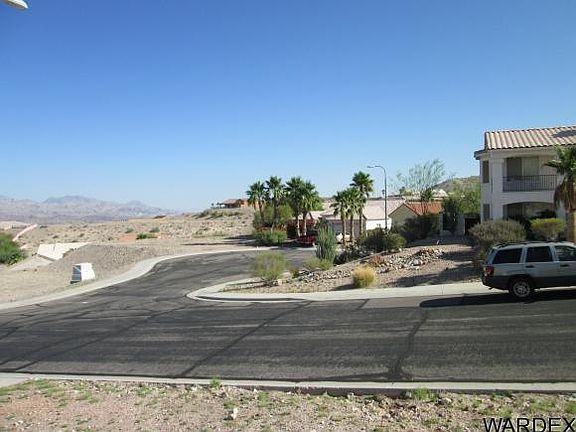 4th image of 2882 Desert Vista Dr