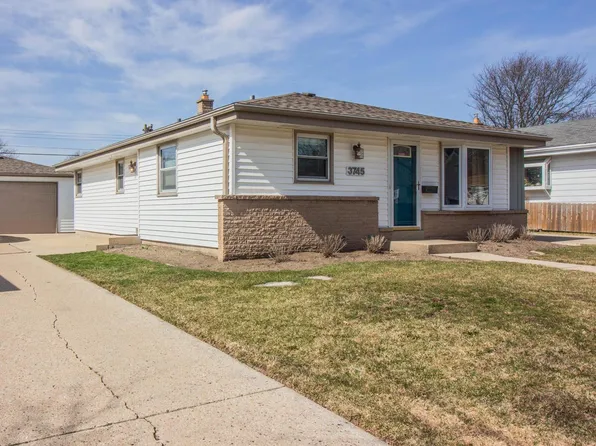 3745 South 94th STREET, Milwaukee, WI 53228