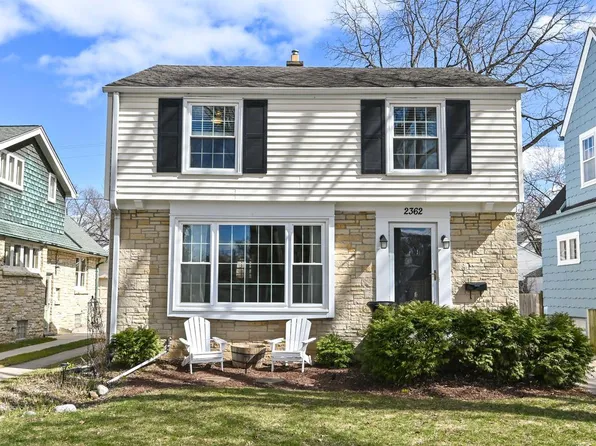 2362 North 86th STREET, Wauwatosa, WI 53226