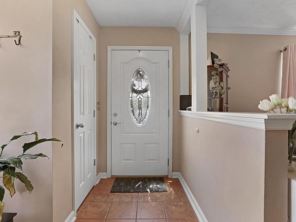 4th image of 5800 Morningside Dr