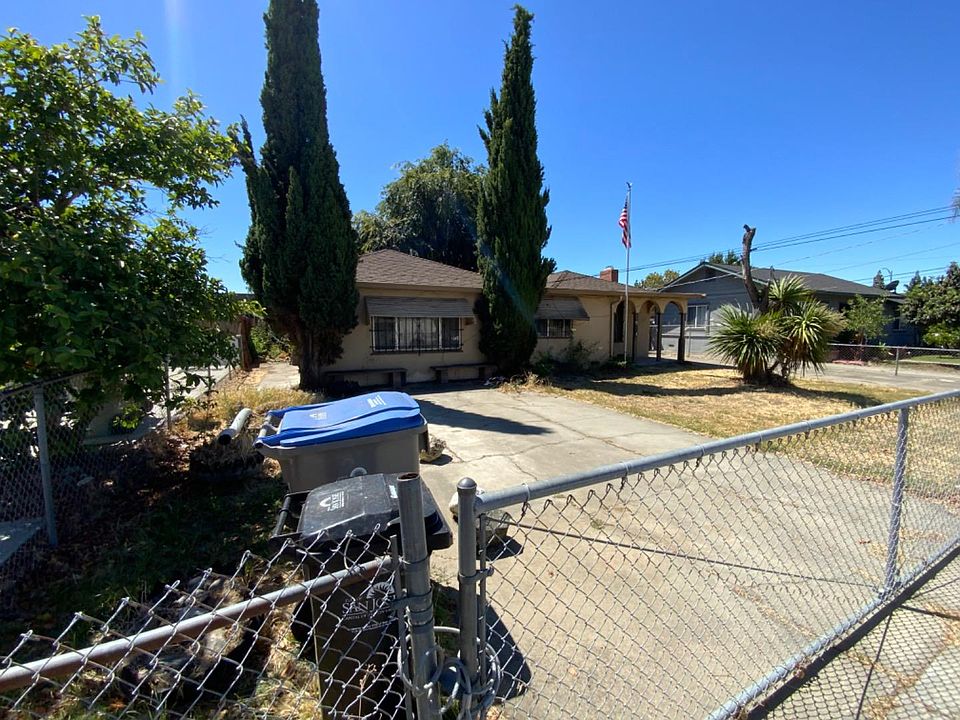 2nd image of 1914 Lavonne Ave