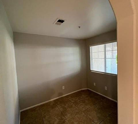 4th image of 26508 Arboretum Way