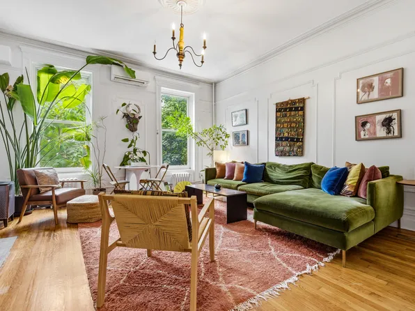 285 Alexander Avenue image 5 of 29