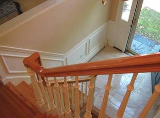 14 Fletcher Rd, Lynnfield, MA 01940