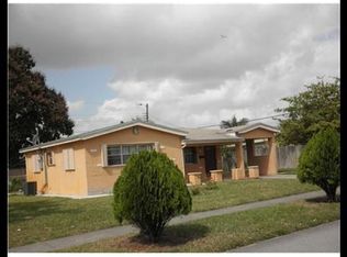 2120 De Soto Dr, Miramar, FL 33023