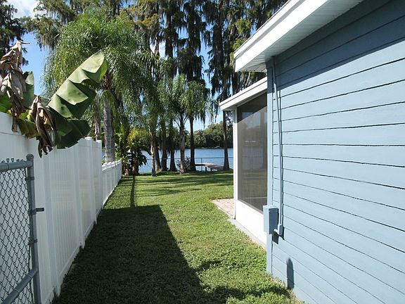 4th image of 4111 Cox Dr